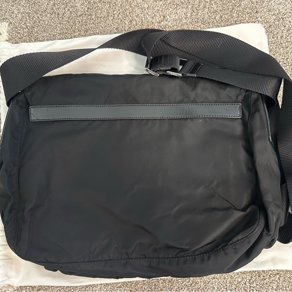 Prada Black Tessuto Nylon Messenger Bag – Authentic w/ Entrupy COA - Picture 8 of 9
